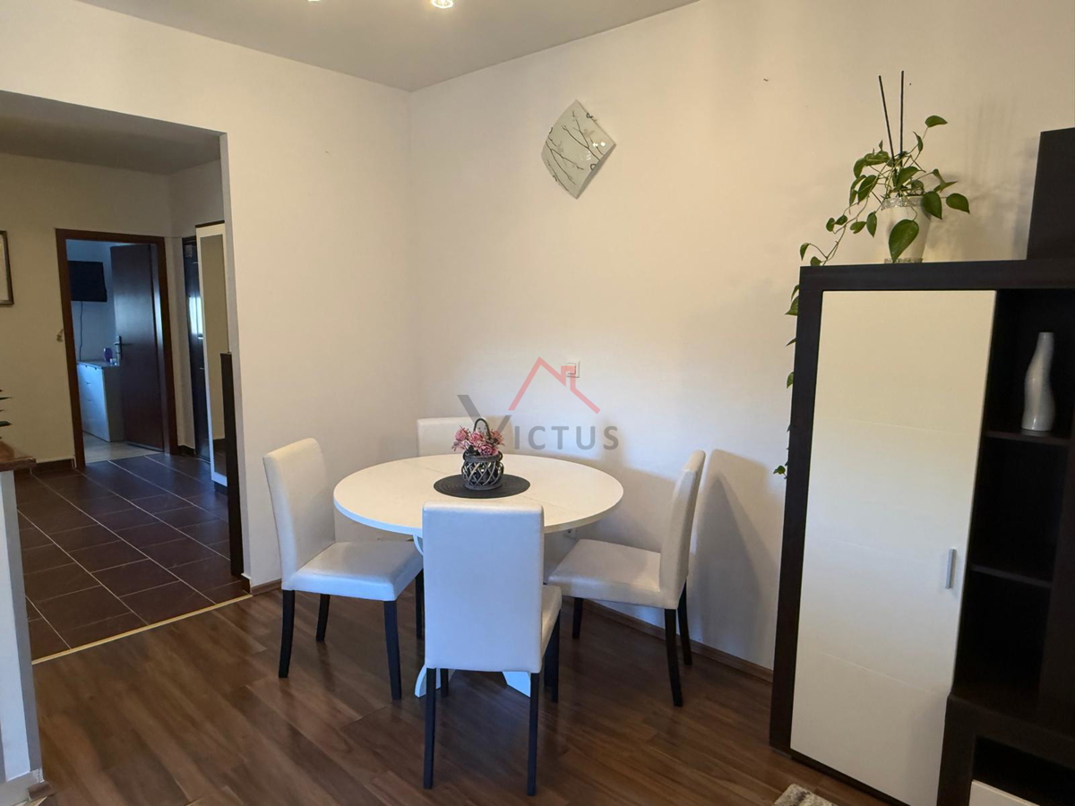 NOVI VINODOLSKI - stanovanje na zaželeni lokaciji