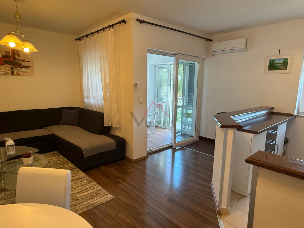 NOVI VINODOLSKI - stanovanje na zaželeni lokaciji