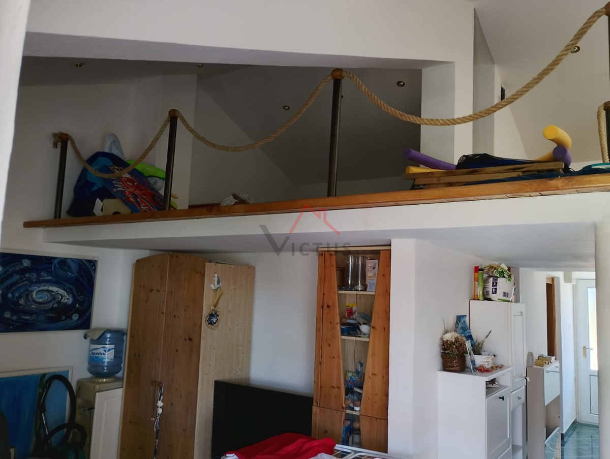 NOVI VINODOLSKI - 2S+DB, stanovanje na mirni lokaciji, 66 m2