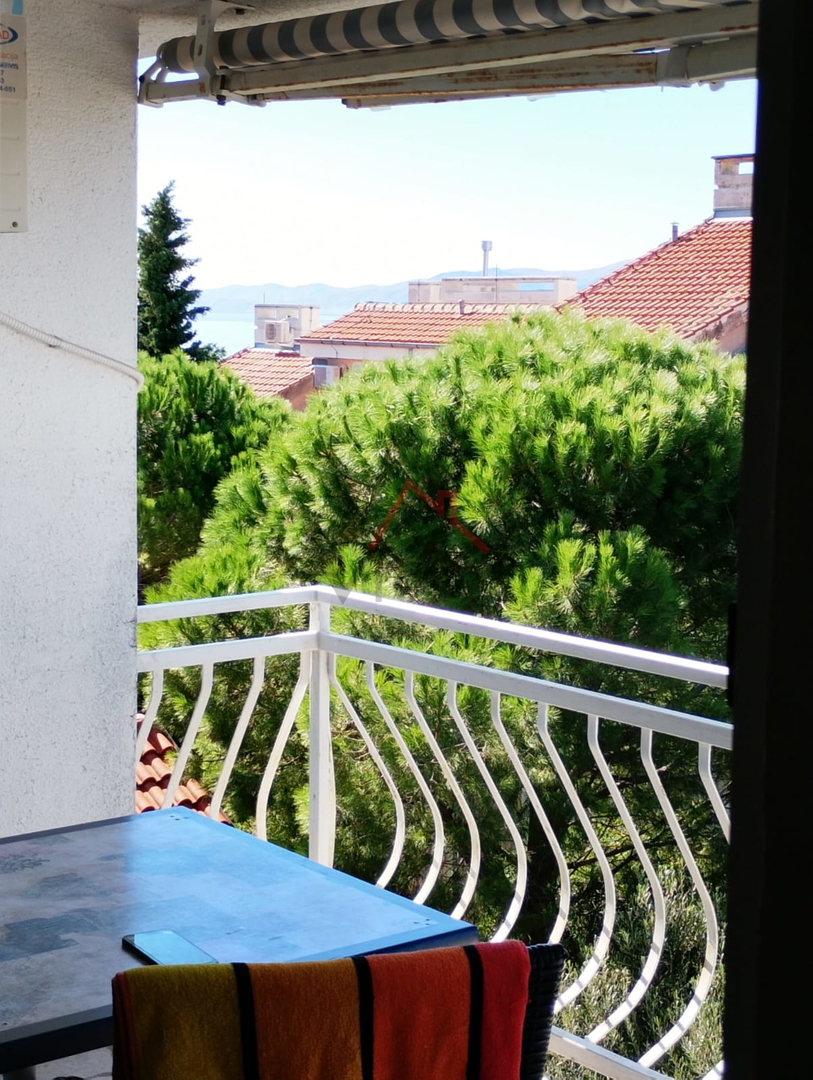 NOVI VINODOLSKI - 2S+DB, stanovanje na mirni lokaciji, 66 m2