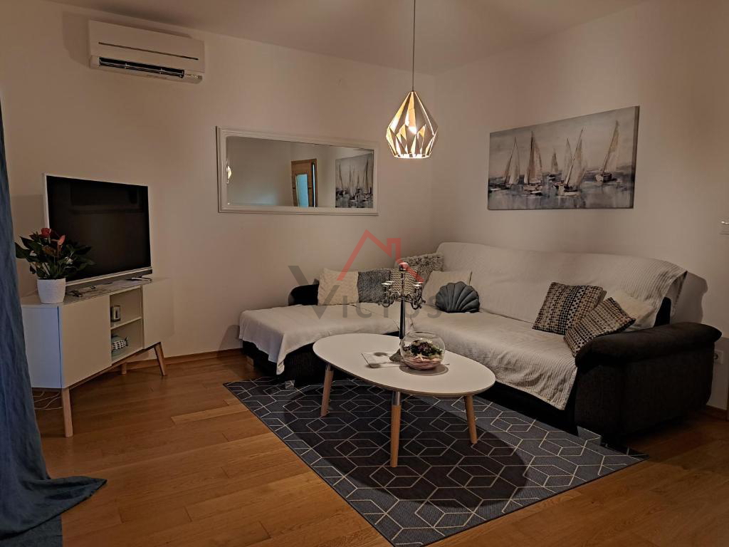 CRIKVENICA - 2S+DB, stanovanje v prvem nadstropju s teraso, 59 m2