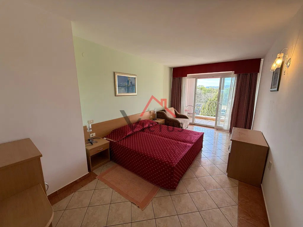 CRIKVENICA - Garsonjera v pritličju, 30 m2