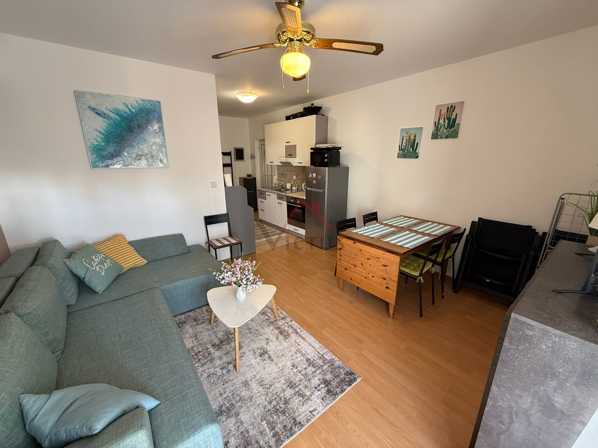 DRAMALJ - 2S+DB, v bližini morja, 52 m2