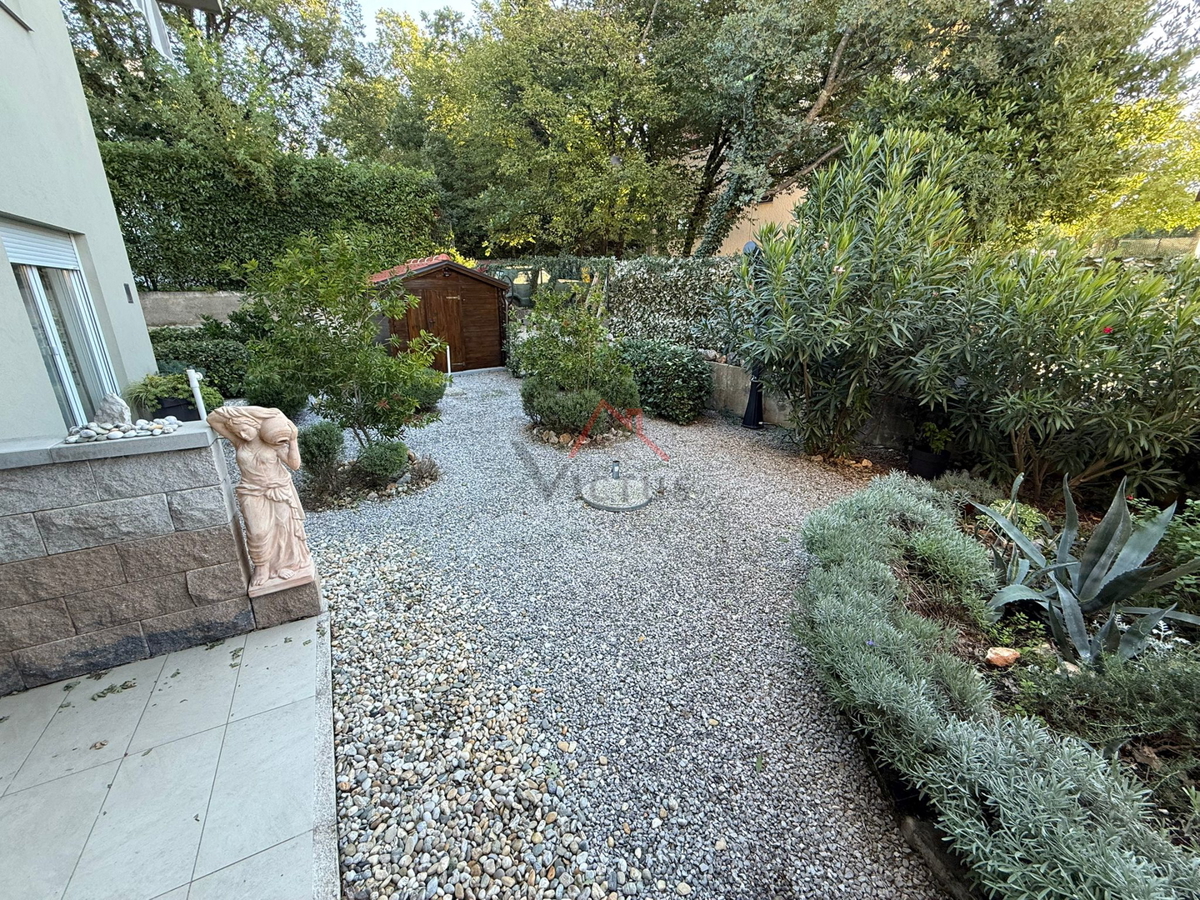 JADRANOVO - 2S+DB, stanovanje z vrtom in parkirnim mestom