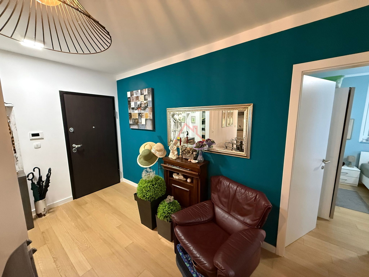 JADRANOVO - 2S+DB, stanovanje z vrtom in parkirnim mestom