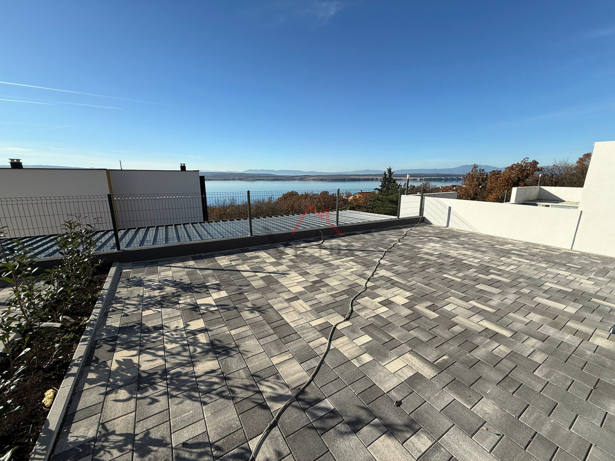 DRAMALJ, dvoetažno stanovanje v novogradnji