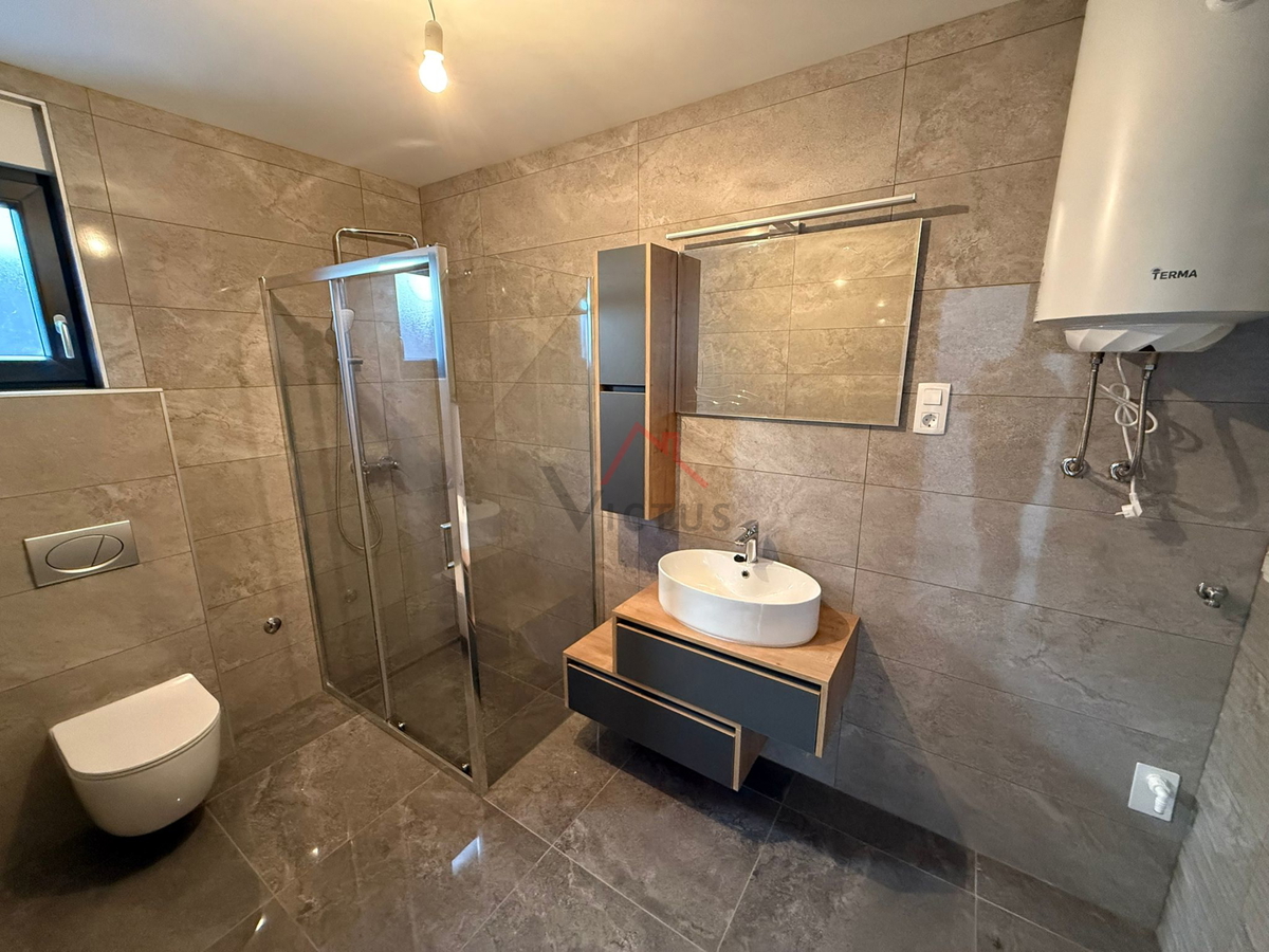 DRAMALJ, dvoetažno stanovanje v novogradnji