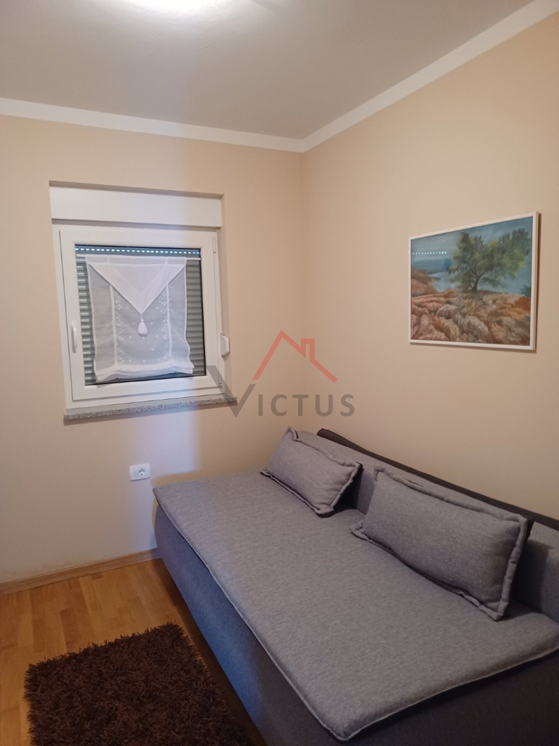 CRIKVENICA - 2S+DB, stan s pogledom na more, 59 m2