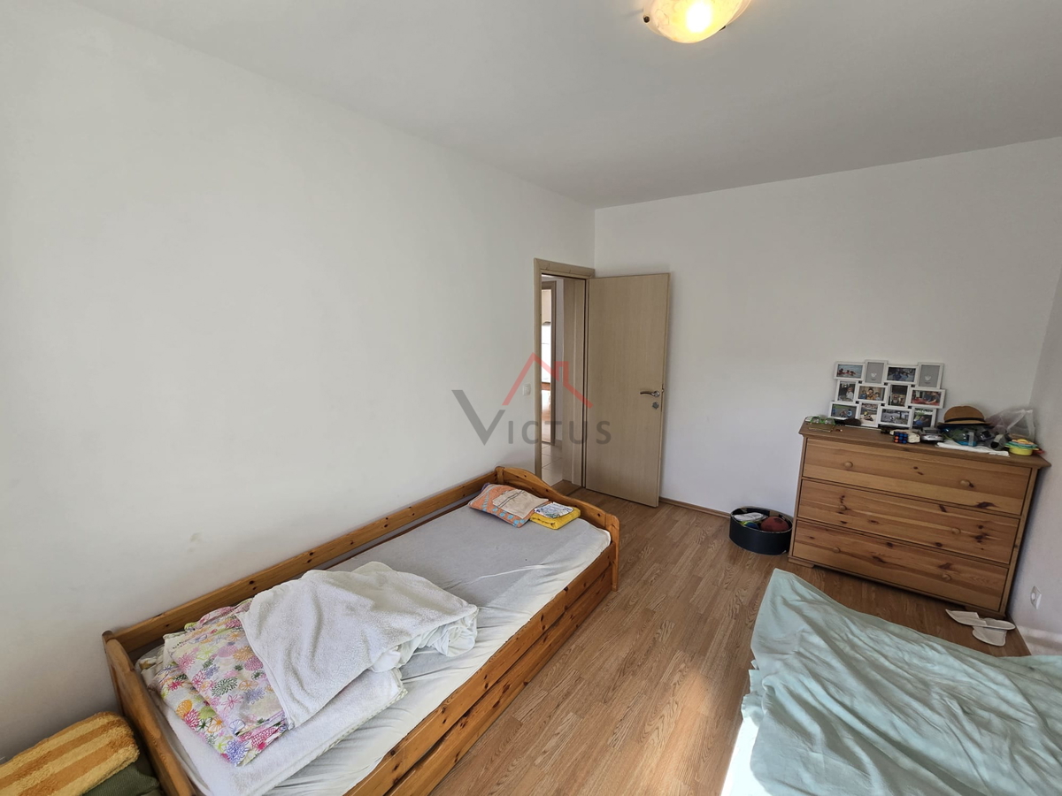 CRIKVENICA-2 sobe i dnevne sobe, 70 m2