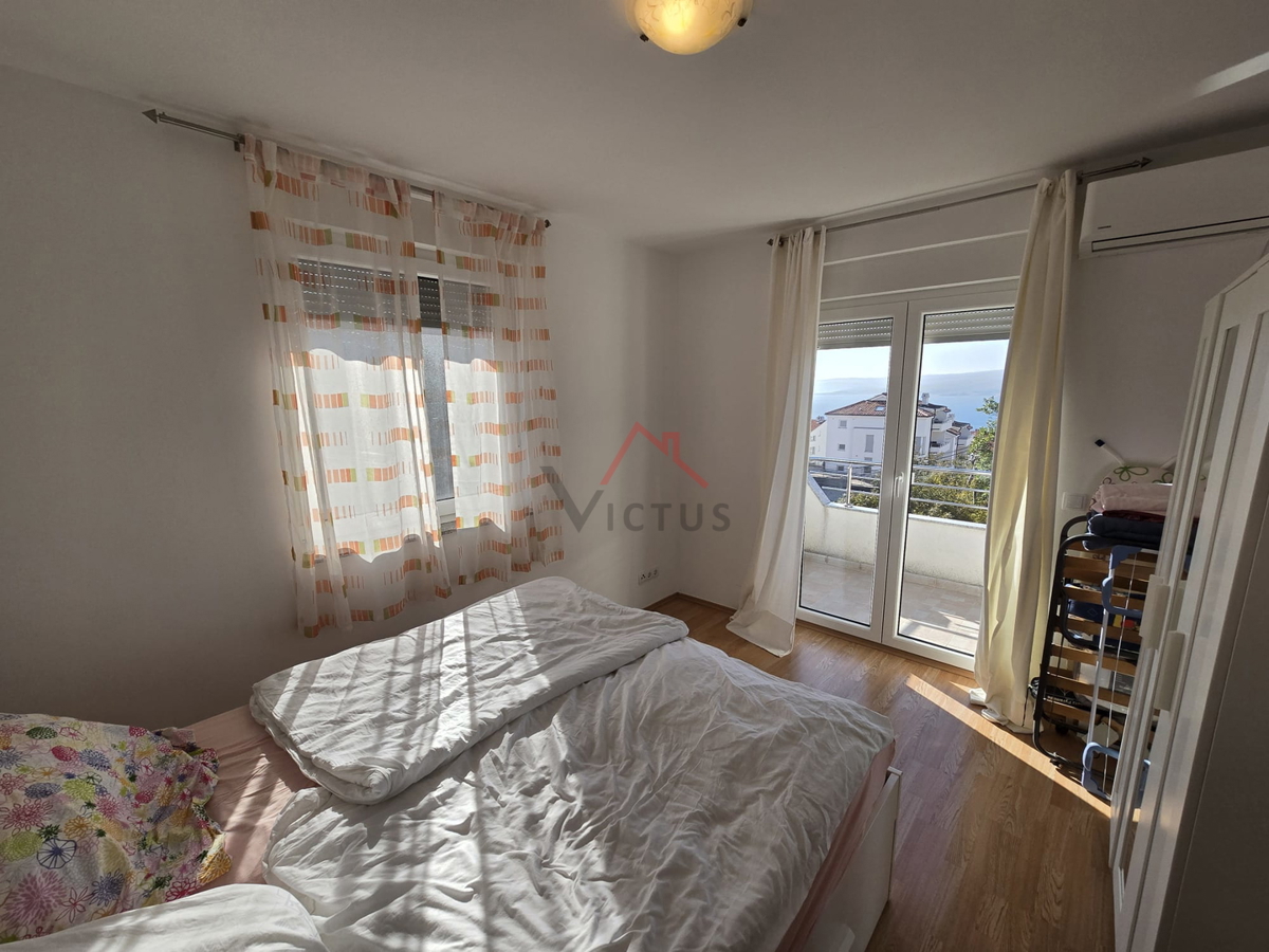 CRIKVENICA-2 sobe i dnevne sobe, 70 m2