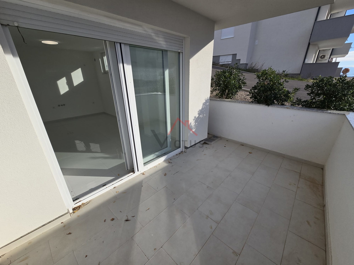 CRIKVENICA - 1S+DB, pritličje, 50 m2