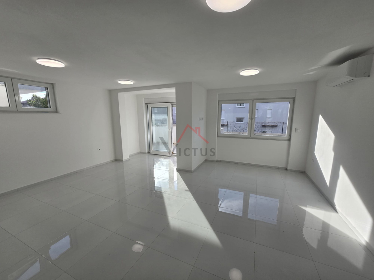 CRIKVENICA - 1S+DB, pritličje, 50 m2