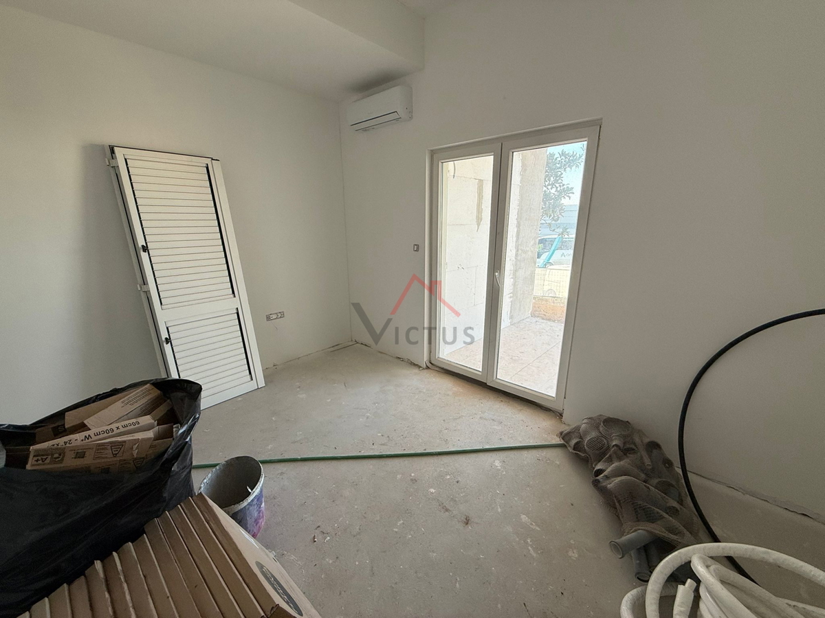 CRIKVENICA - 1S+DB, stanovanje s teraso, 34 m2