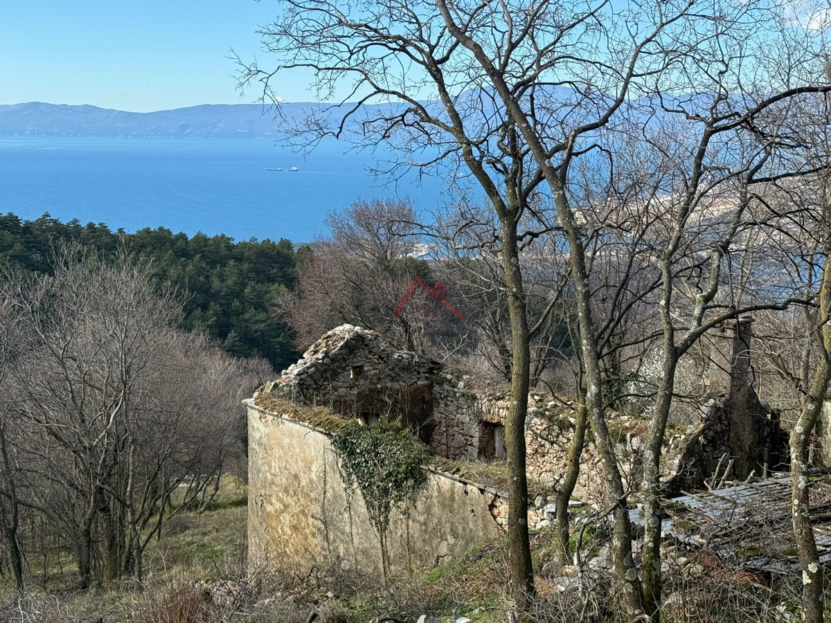 HRELJIN - Ruševina z razgledom na morje