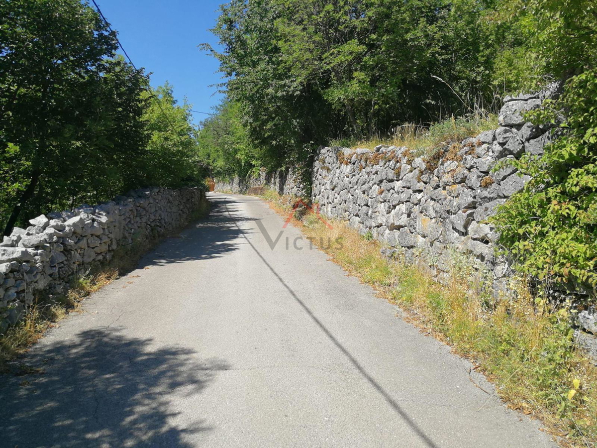 HRELJIN - Ruševina z razgledom na morje