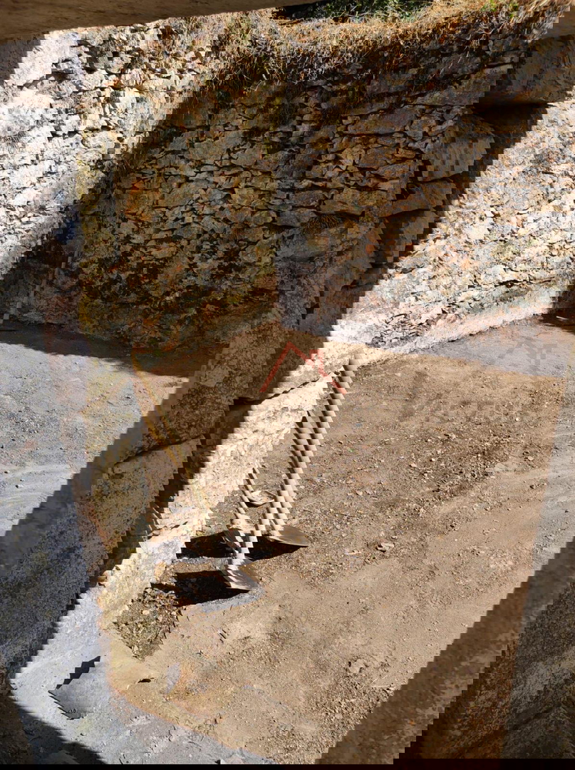 HRELJIN - Ruševina z razgledom na morje