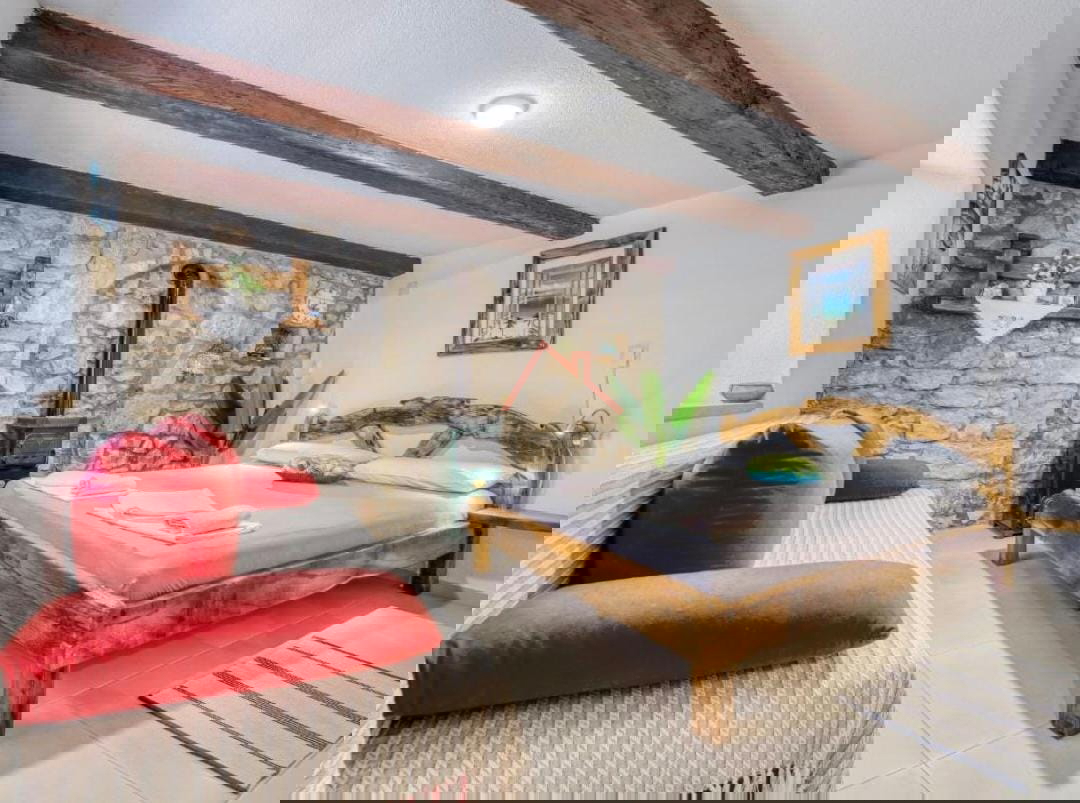 CRIKVENICA - Kamnita hiša s panoramskim razgledom na morje