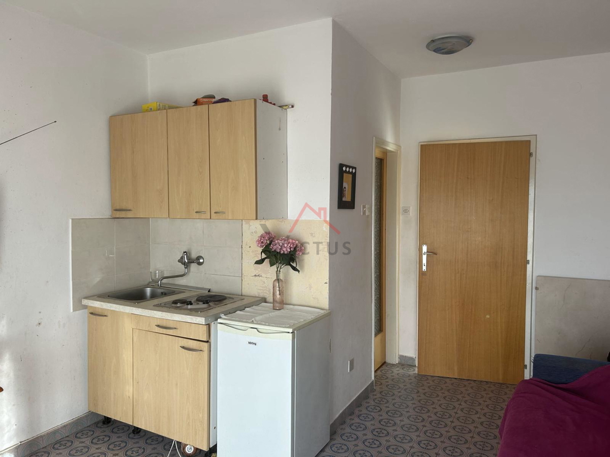 CRIKVENICA - Hiša za investicijo