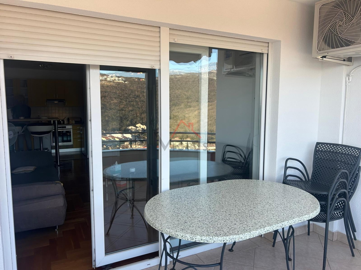 CRIKVENICA - 1S+DB, stan s otvorenim pogledom na more, 61 m2