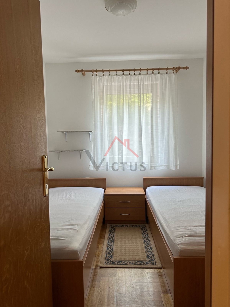 CRIKVENICA - 2S+DB, stanovanje z ložo, 56 m2