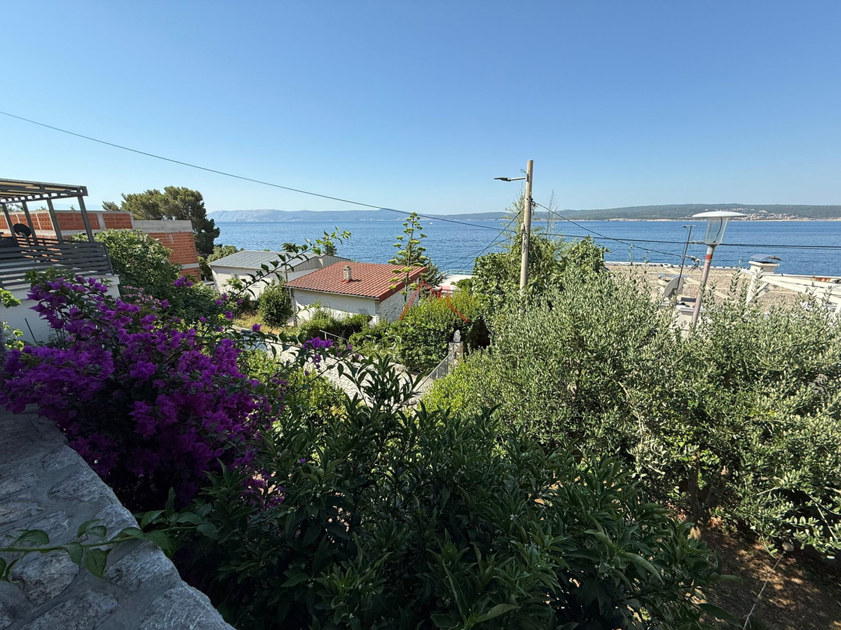 CRIKVENICA - Samostojna hiša, 50 m od morja