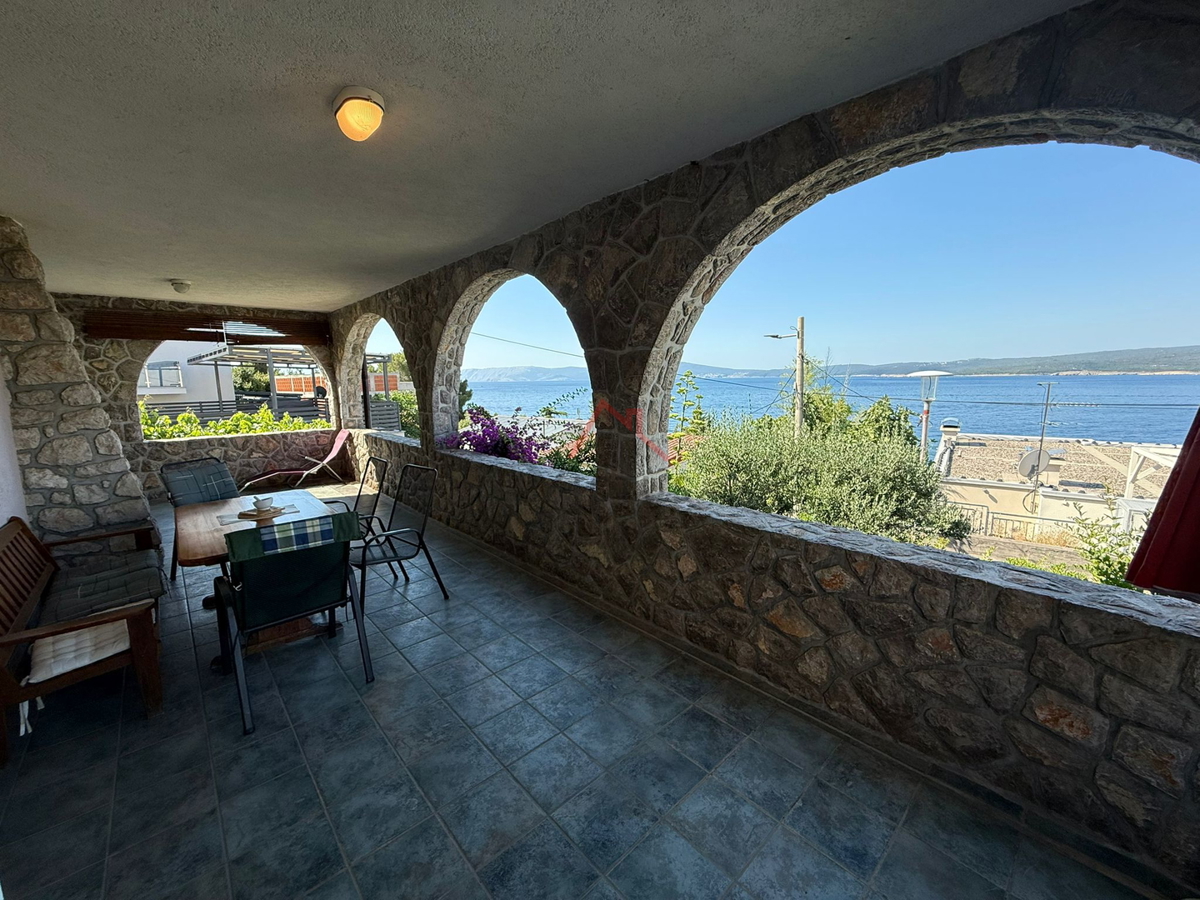 CRIKVENICA - Samostojna hiša, 50 m od morja