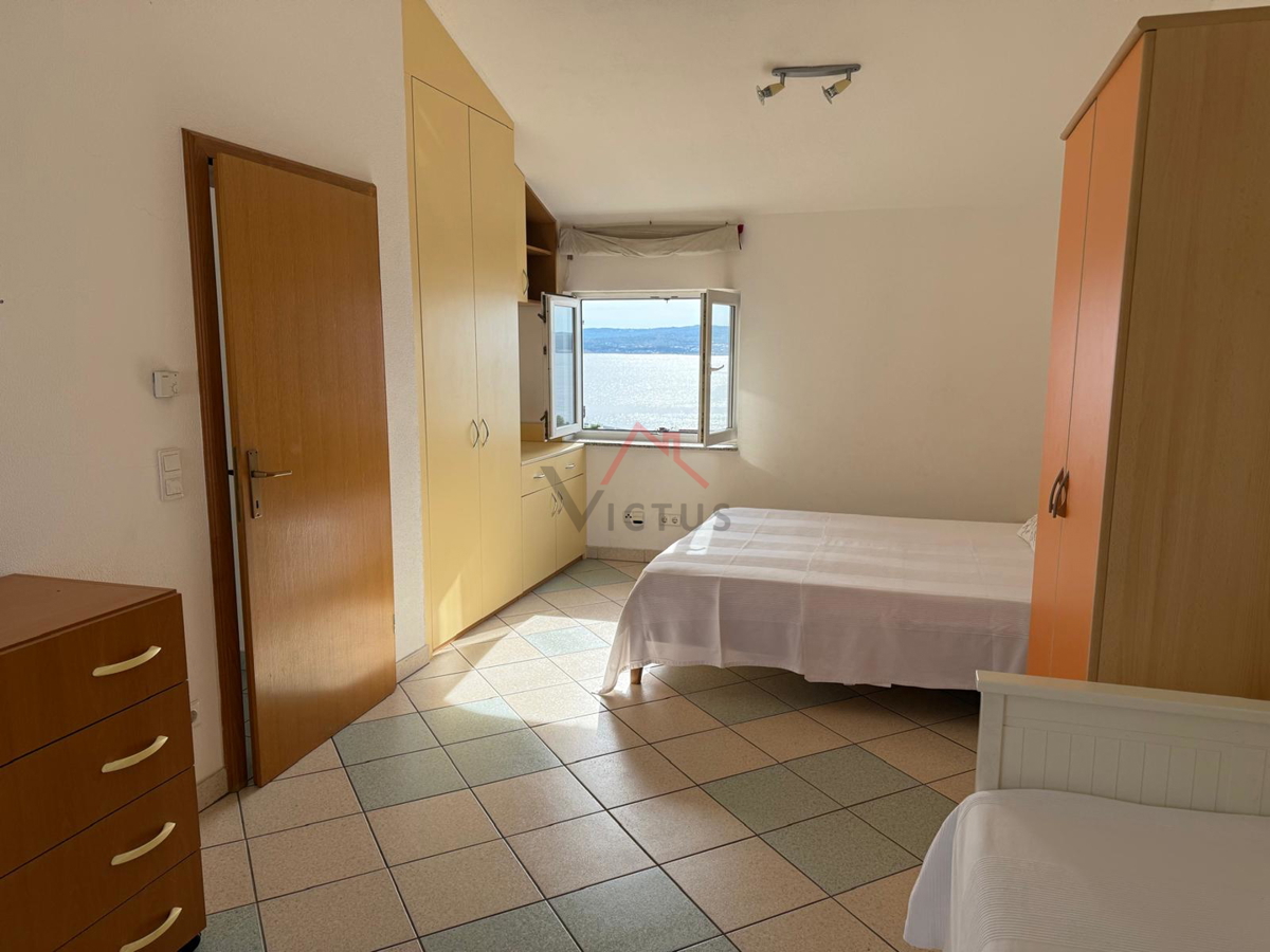 CRIKVENICA - Stan blizu centra, 66 m2