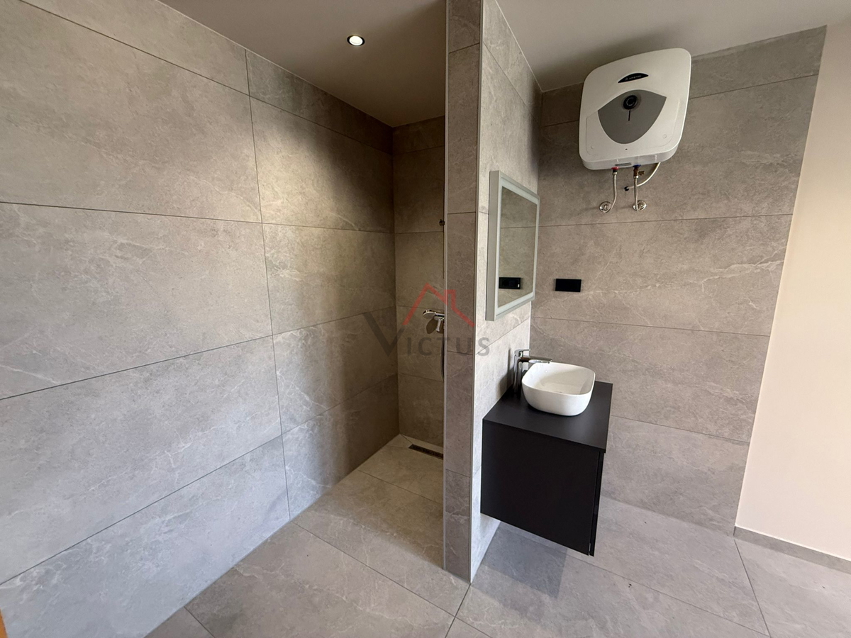 GARICA - Vila z bazenom in wellnessom