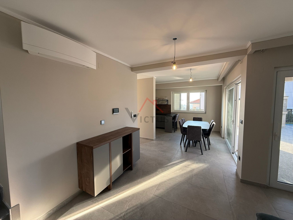 GARICA - Vila z bazenom in wellnessom