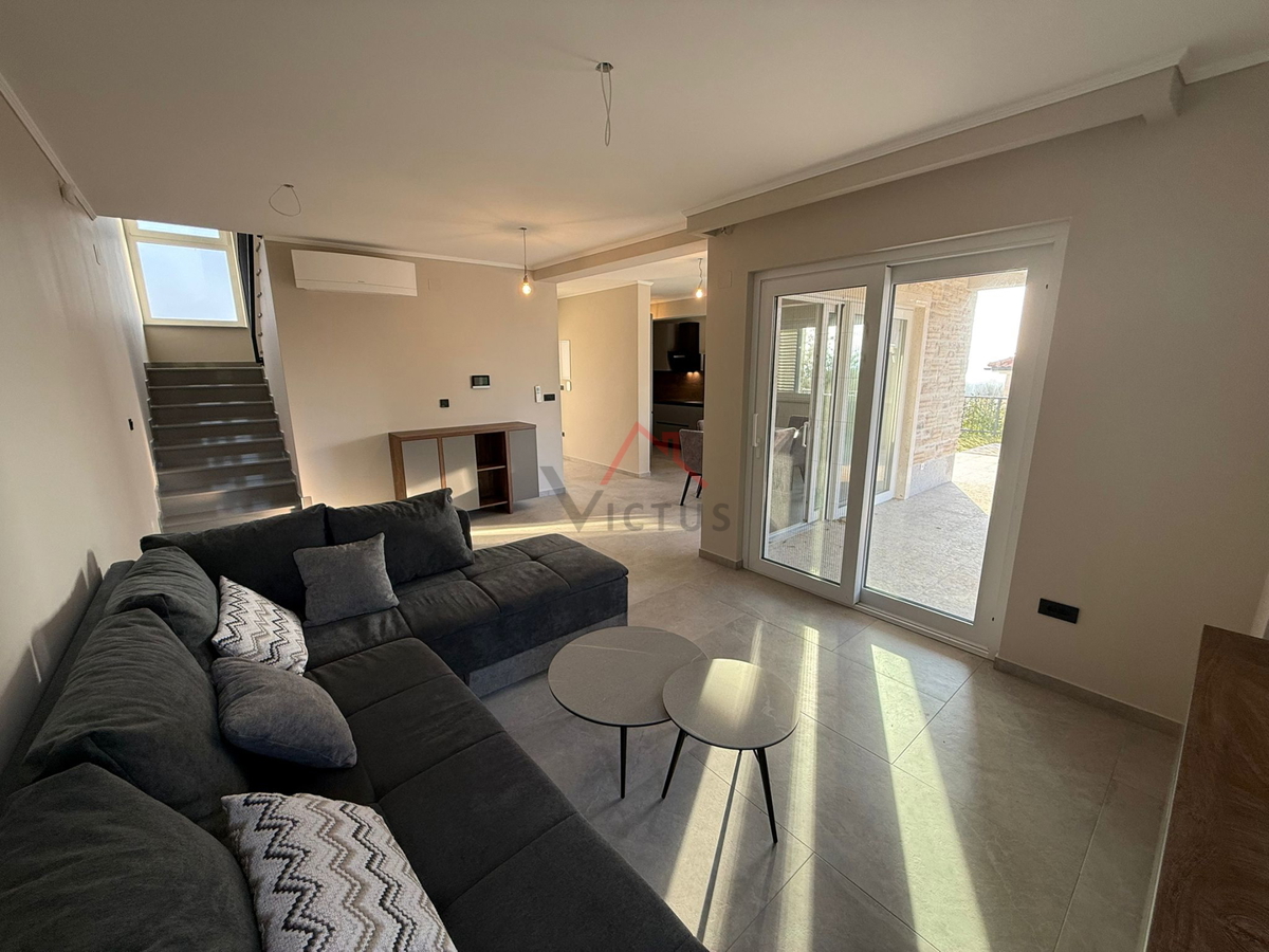 GARICA - Vila z bazenom in wellnessom