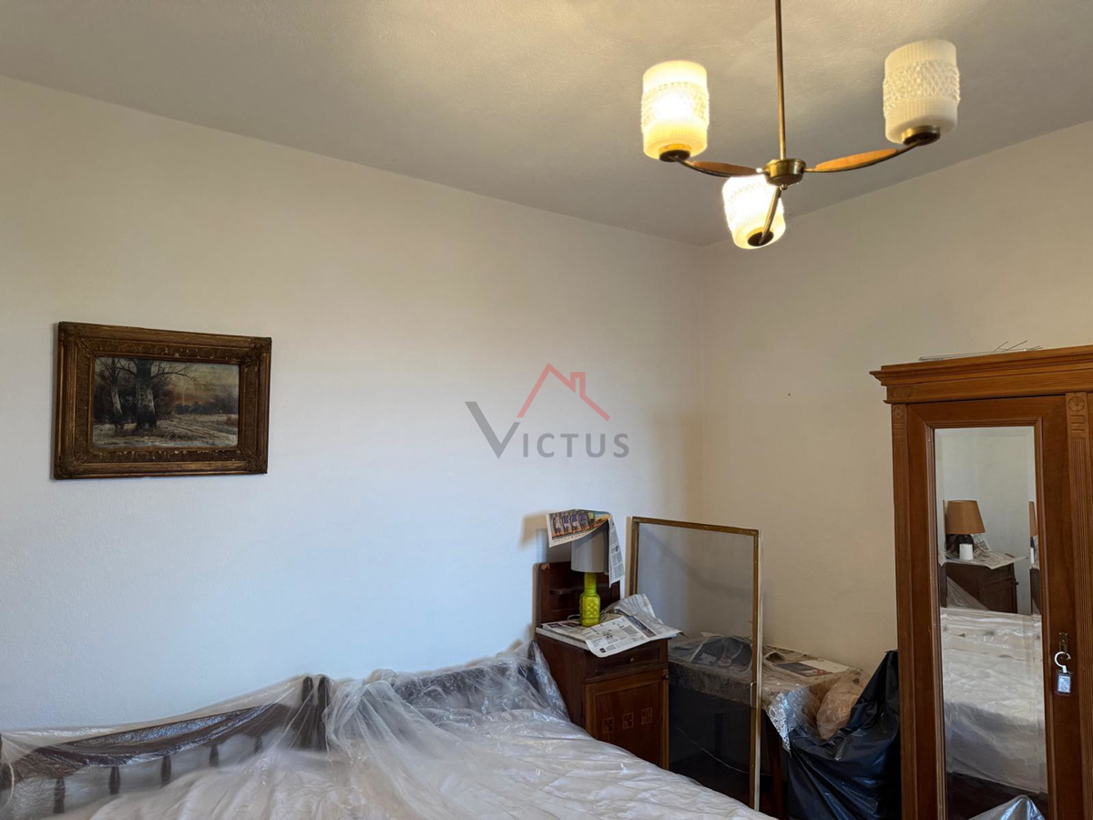 CRIKVENICA - Prostorna hiša v bližini morja in centra