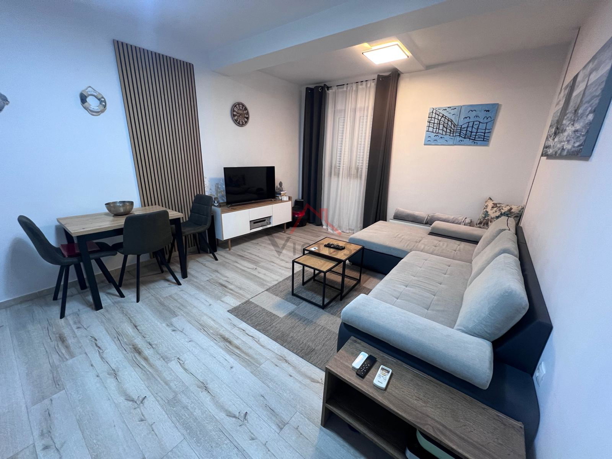 DRAMALJ - Adaptiran stanovanje s teraso