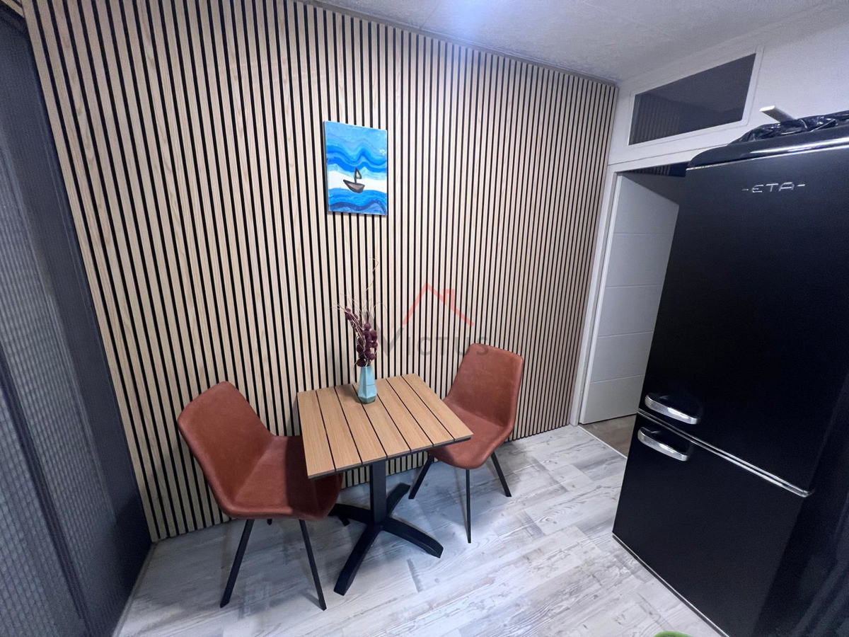 DRAMALJ - Adaptiran stanovanje s teraso