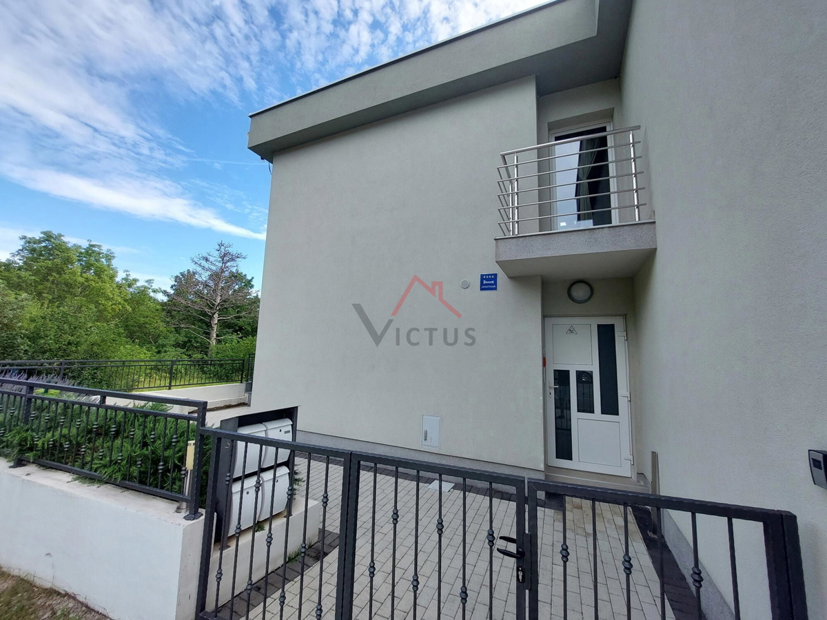 Apartma DRAMALJ z odprtim pogledom na morje