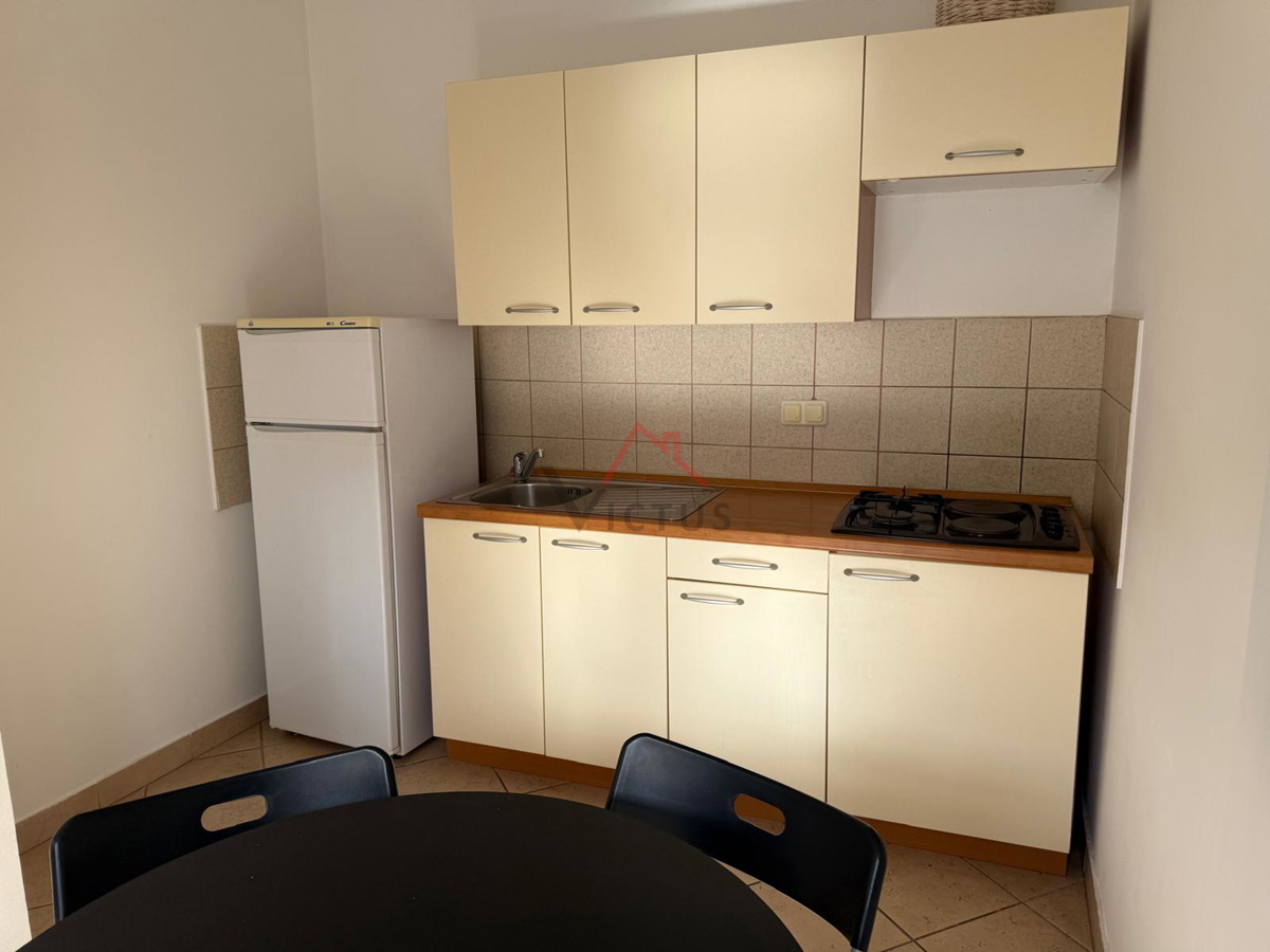 CRIKVENICA - Stan v pritličju blizu centra, 37 m2