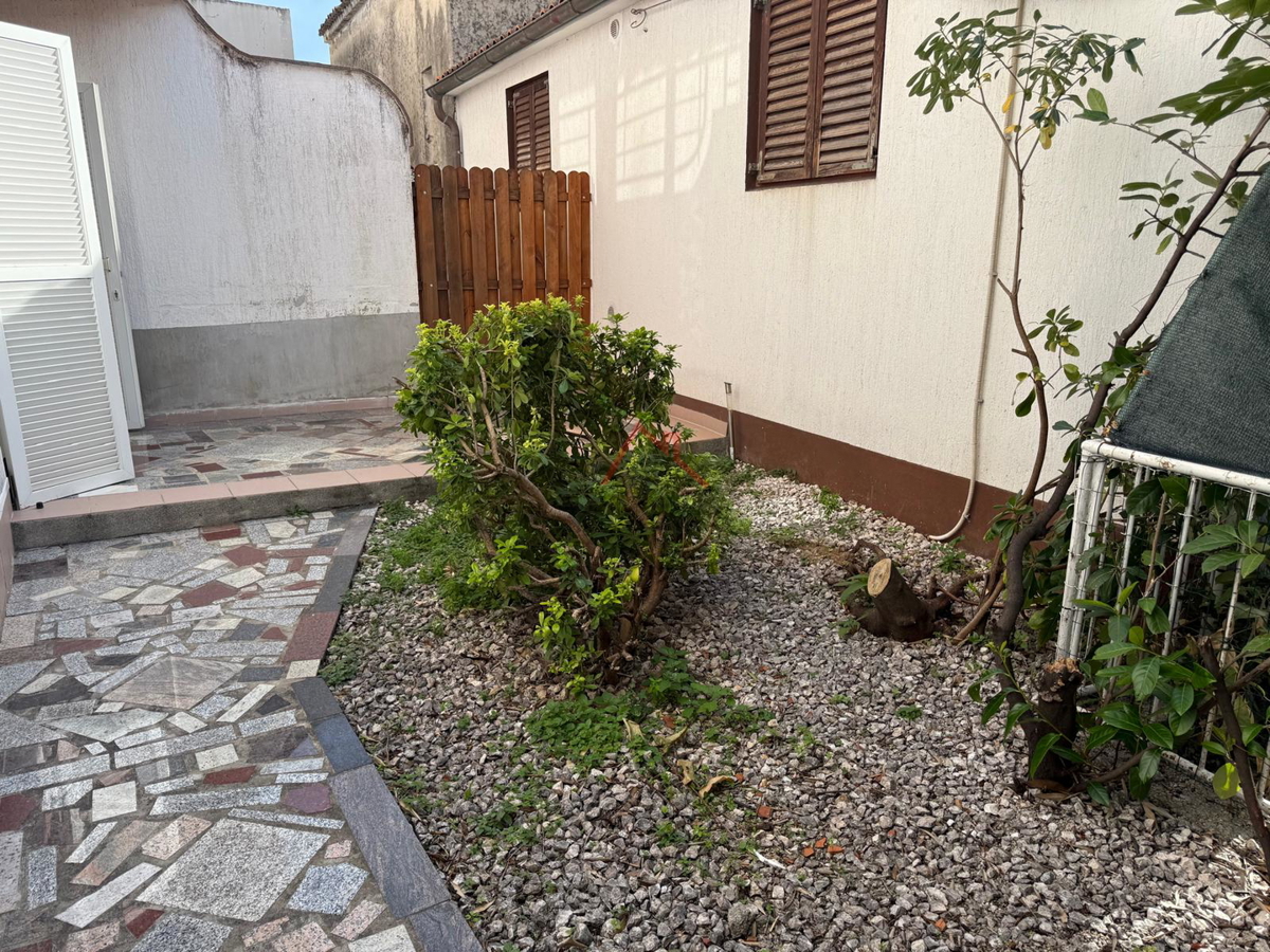 CRIKVENICA - Stan v pritličju blizu centra, 37 m2