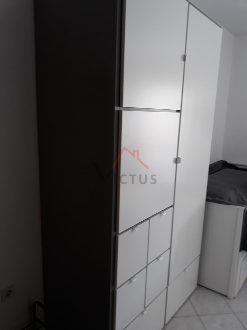 DRAMALJ - Garsonjera z razgledom na morje in parkirnim mestom, 34 m2