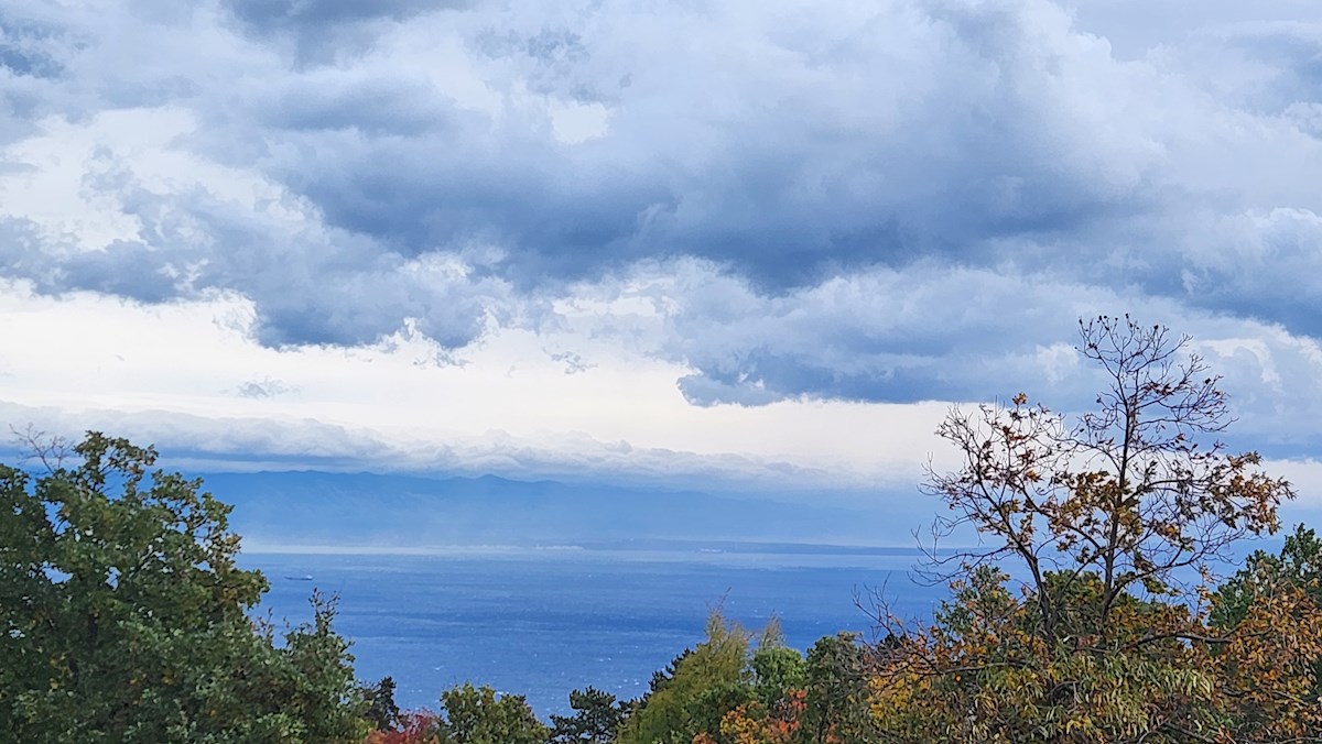 OPATIJA, SVETA JELENA - hiša 200m2 s pogledom na morje