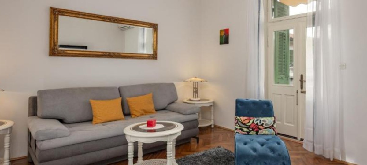 HOJA DO MORJA PRIBLIŽNO 250M, APARTMA + VRTNA HIŠA