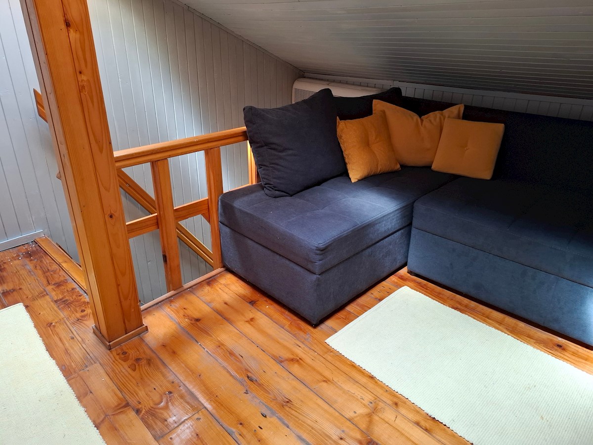 HOJA DO MORJA PRIBLIŽNO 250M, APARTMA + VRTNA HIŠA