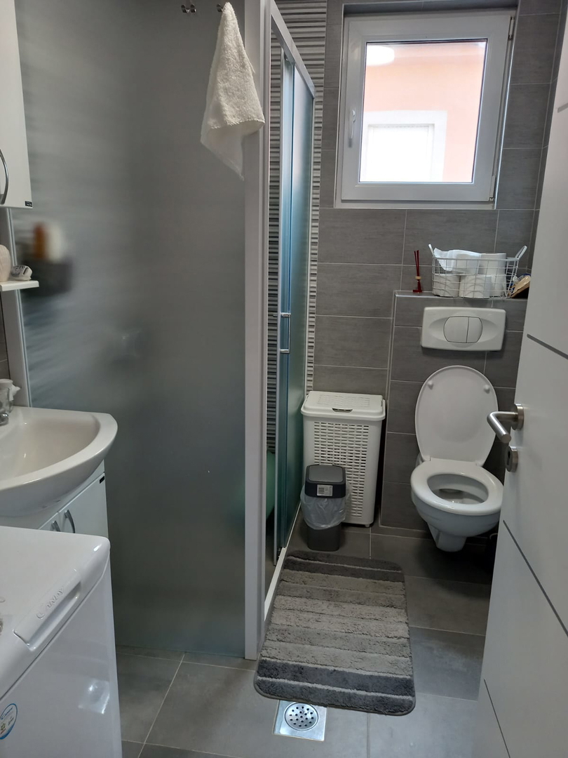 Vir, nova dvostanovanjska hiša (188 m2), 300 metrov do plaže