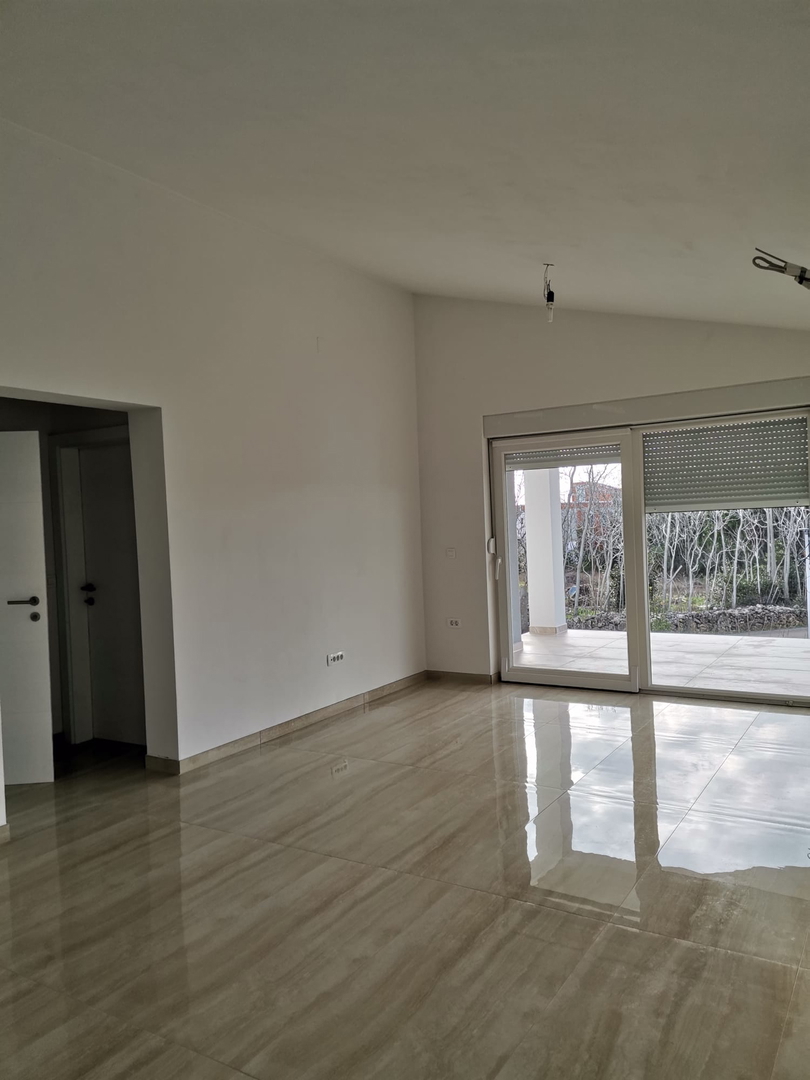 Vir, lep, udoben stan (71,10 m2), NOVOGRADNJA!