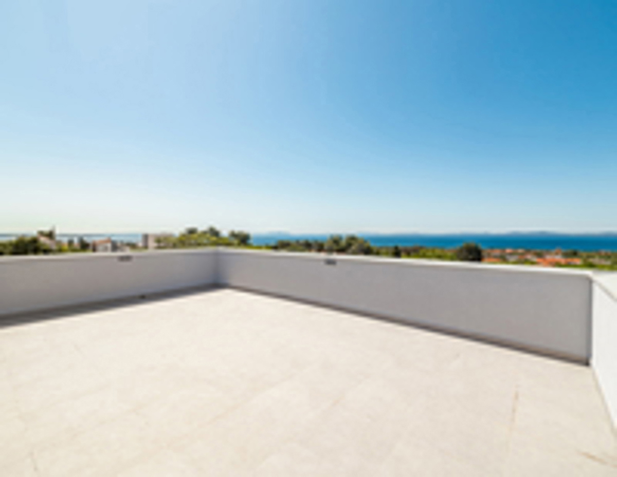 Vir - luksuzna vila (143 m2) z bazenom, RAZGLED! NOVOGRADNJA!