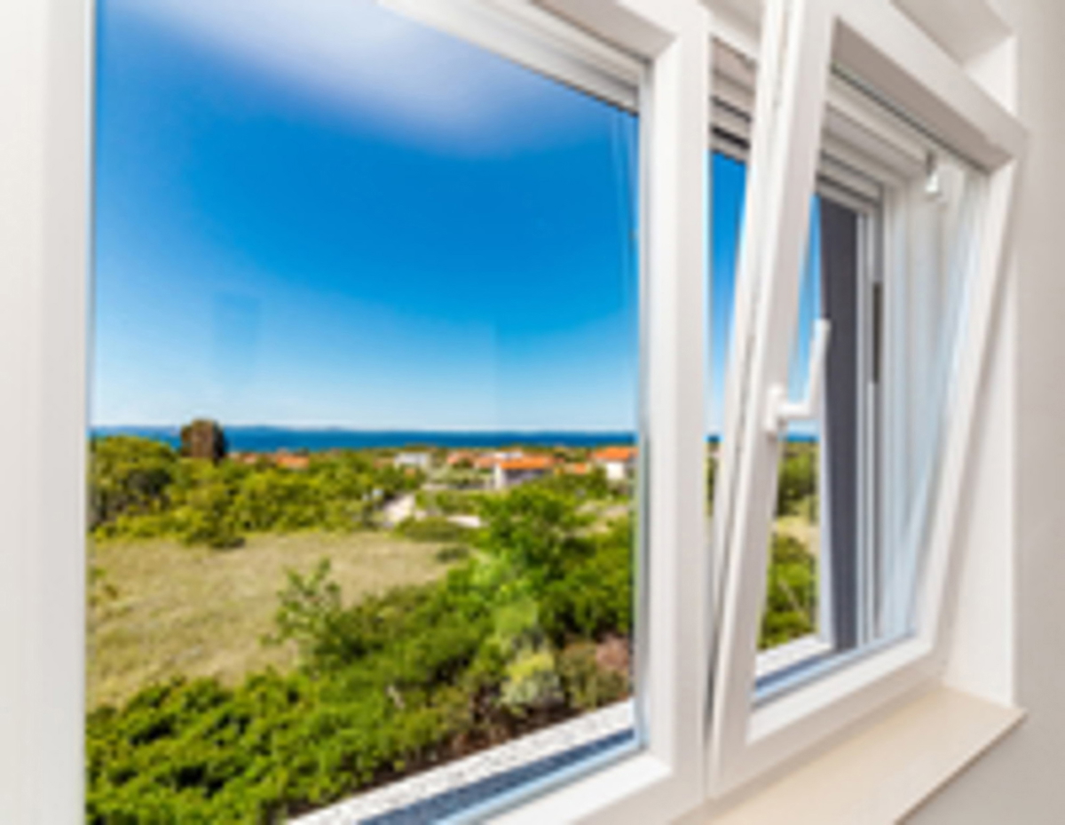 Vir - luksuzna vila (143 m2) z bazenom, RAZGLED! NOVOGRADNJA!