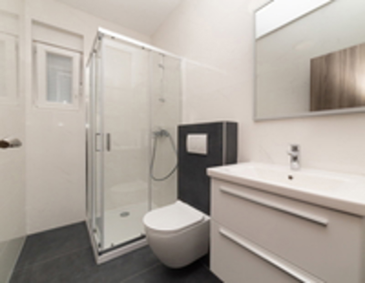 Vir - luksuzna vila (143 m2) z bazenom, RAZGLED! NOVOGRADNJA!