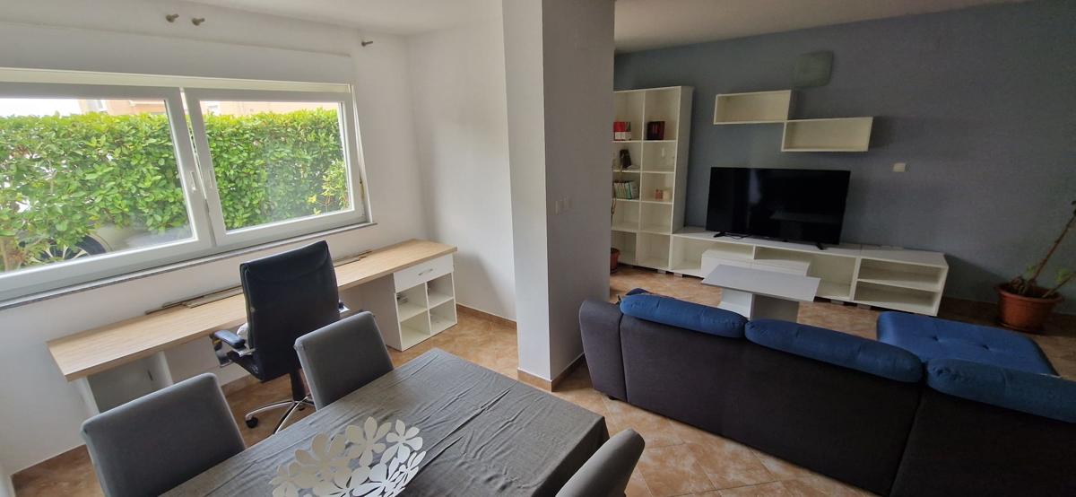 Zadar, Diklovac, sončno stanovanje z vrtno teraso (77,50 m2)