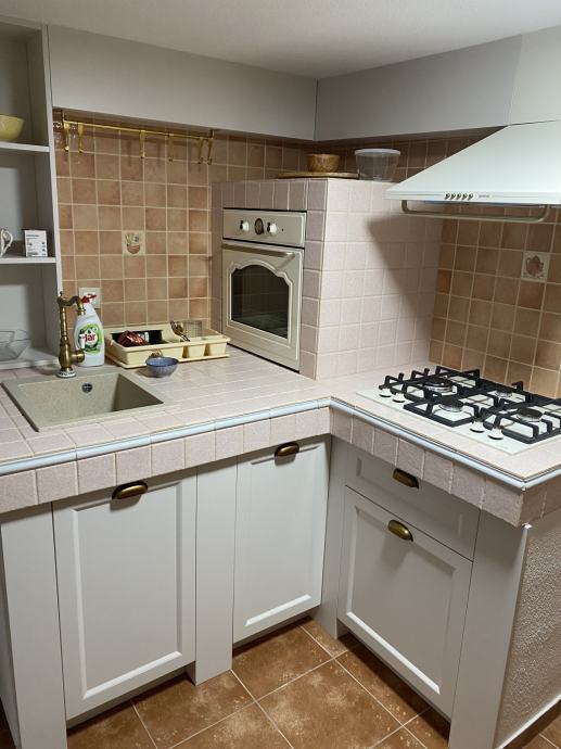 Petrčane, dvonadstropno stanovanje (119,94 m2) s čudovitim vrtom