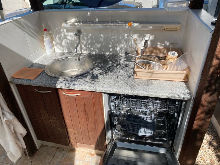 Petrčane, dvonadstropno stanovanje (119,94 m2) s čudovitim vrtom