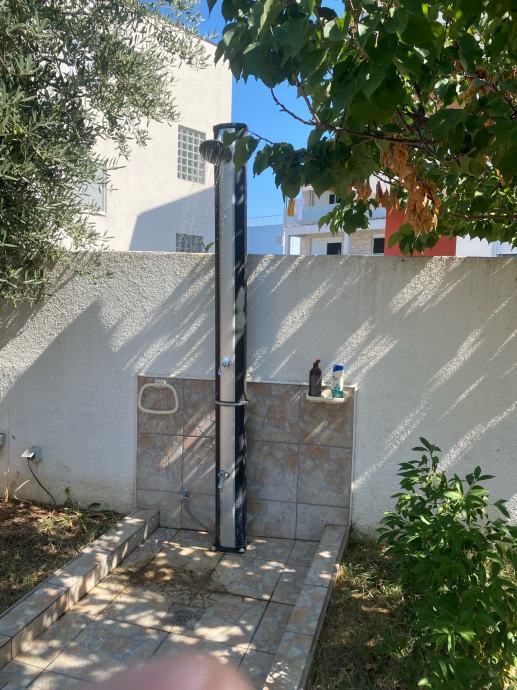 Petrčane, dvonadstropno stanovanje (119,94 m2) s čudovitim vrtom