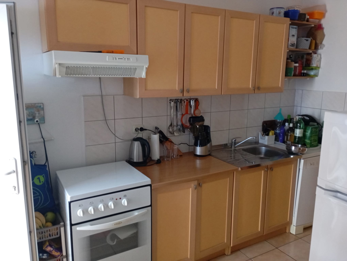 Vir, pritlična hiša v nizu (50,20 m2), 30 metrov do plaže, PRILOŽNOST!